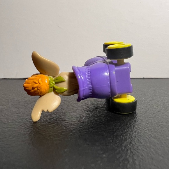 Burger King Disney’s Oliver & Company Tito Mouse in Roller Skate Figure - Picture 3 of 7